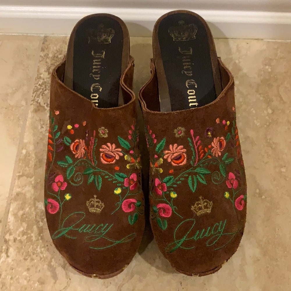 Juicy Couture Embroidered Clogs